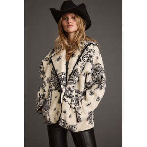 12th Tribe Coyote Printed Sherpa Jacket Size MM